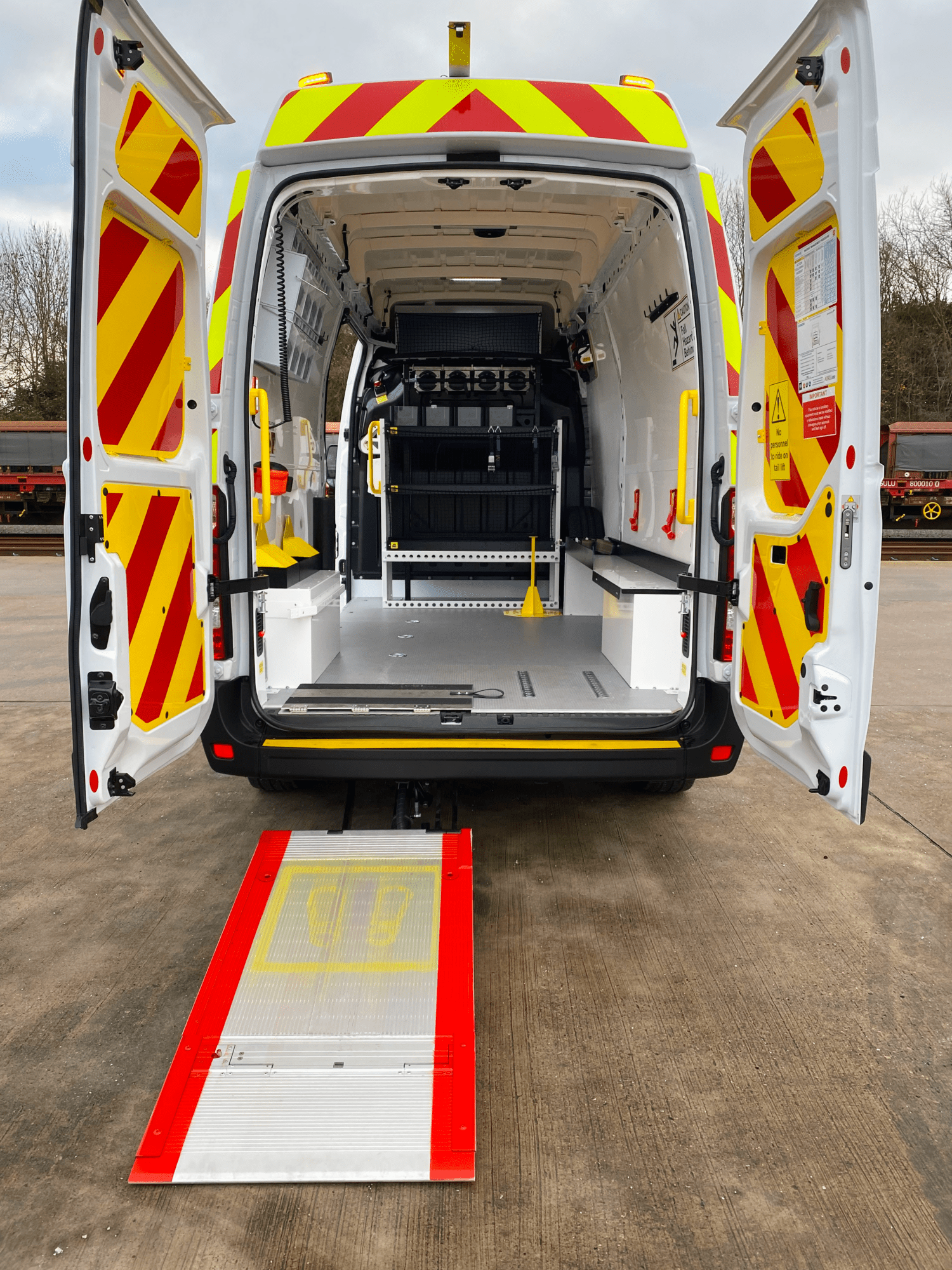 Light Commercial Vehicles 2 Light Commercial Vehicles