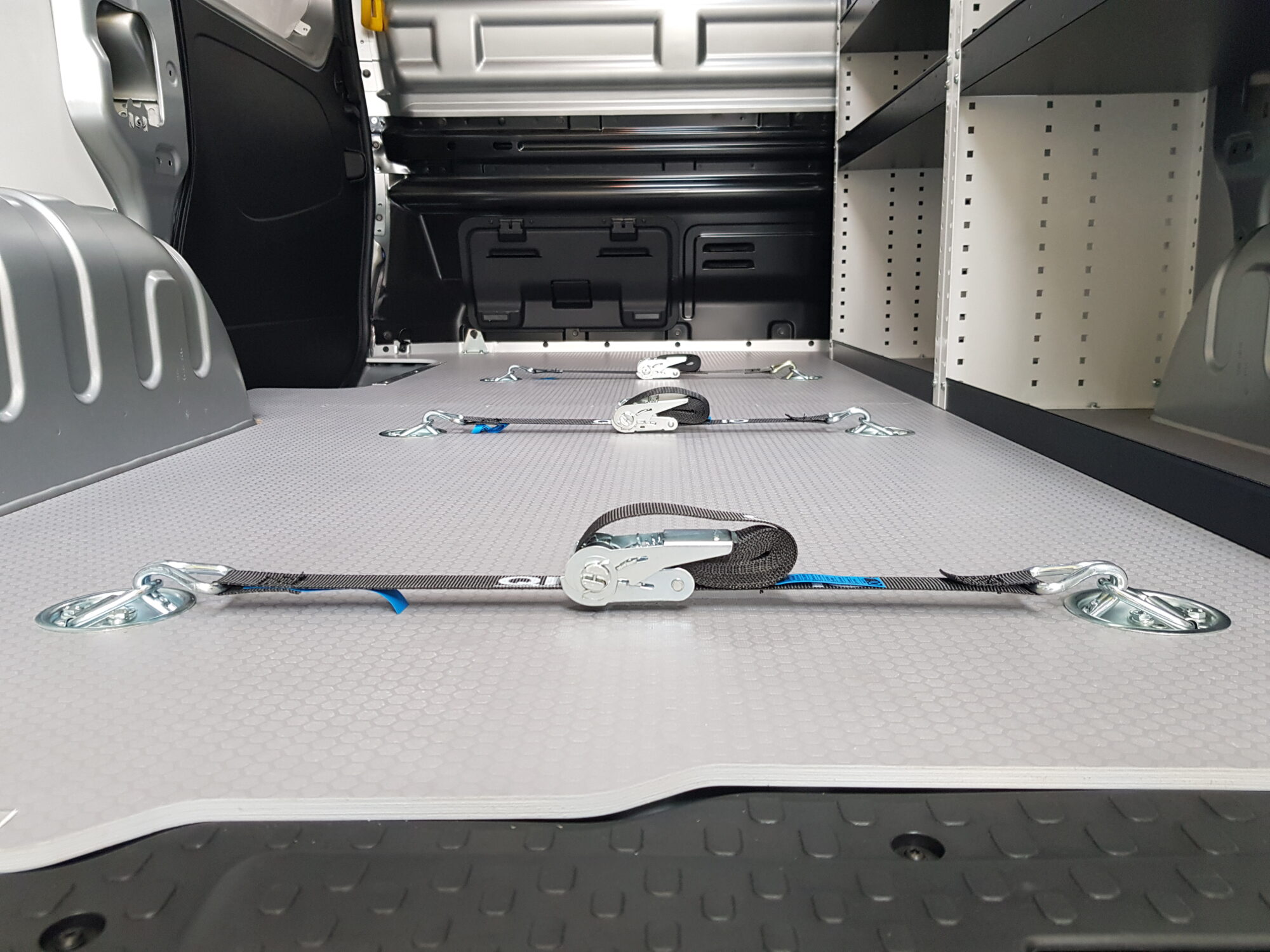 Floors & Linings 8 Floors & Linings Floors & Linings